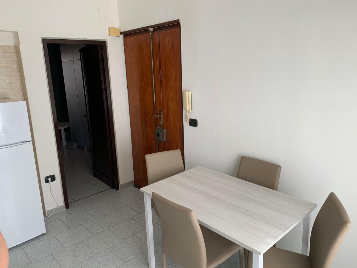 Skandivi Apartamento Bari Exterior foto